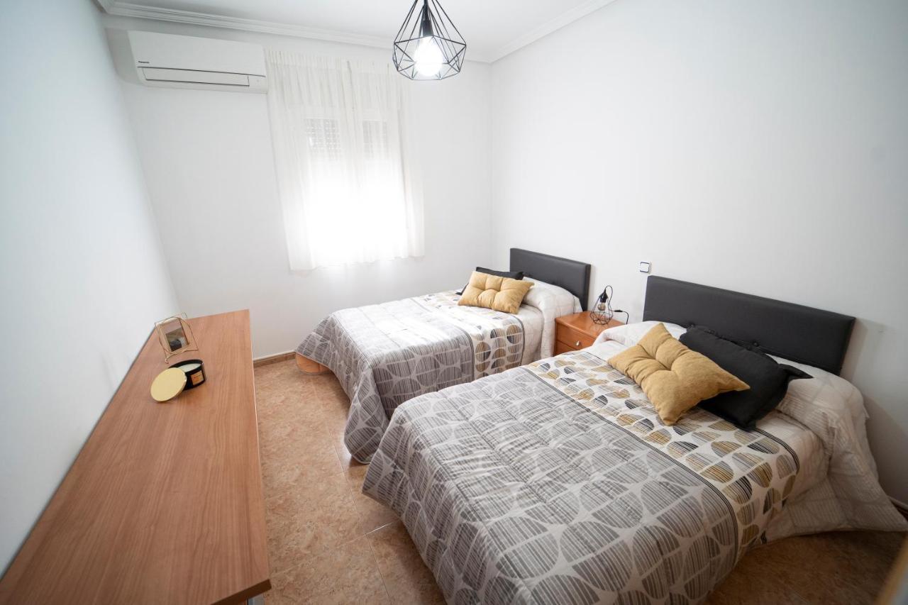 Toledo A Tiro Apartment *